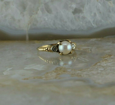 Antique Pearl Ring in 18k Gold | Sugar et Cie