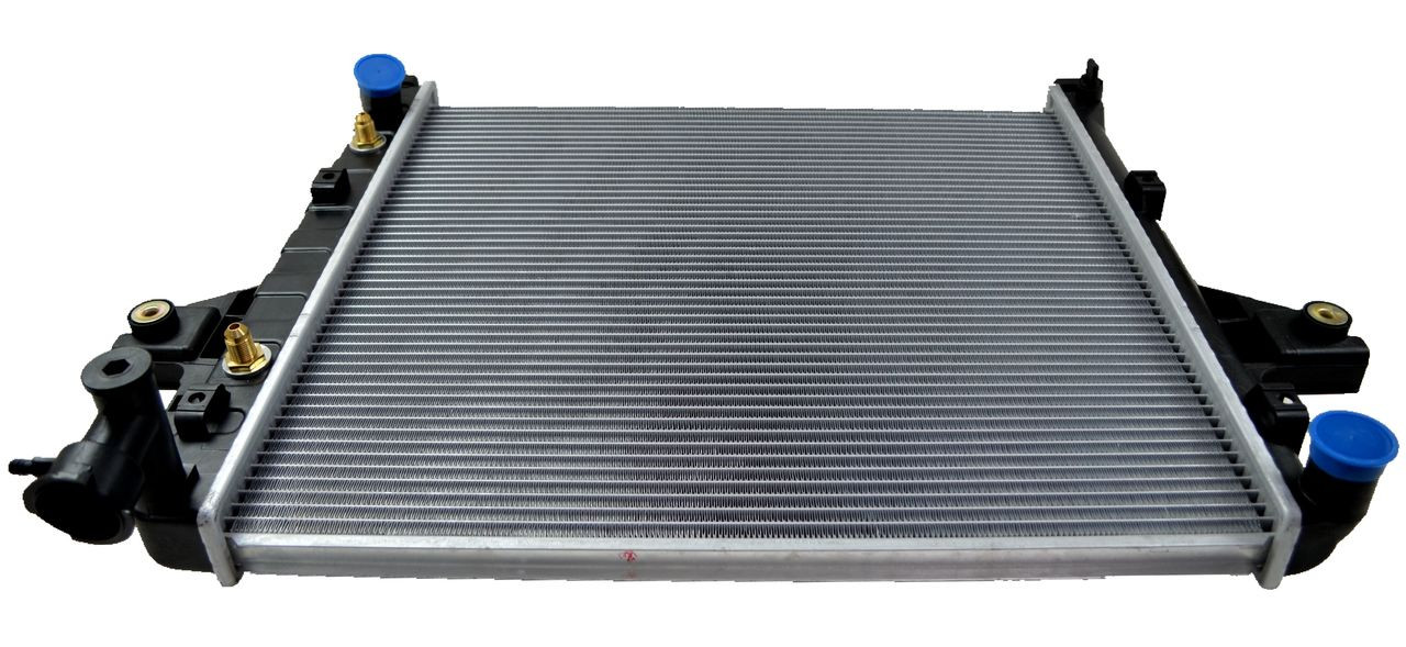 Radiator for Jeep Grand Cherokee WJ WG 06/99-06/05 V8 8cyl 4.7L 00 01 02 03 04