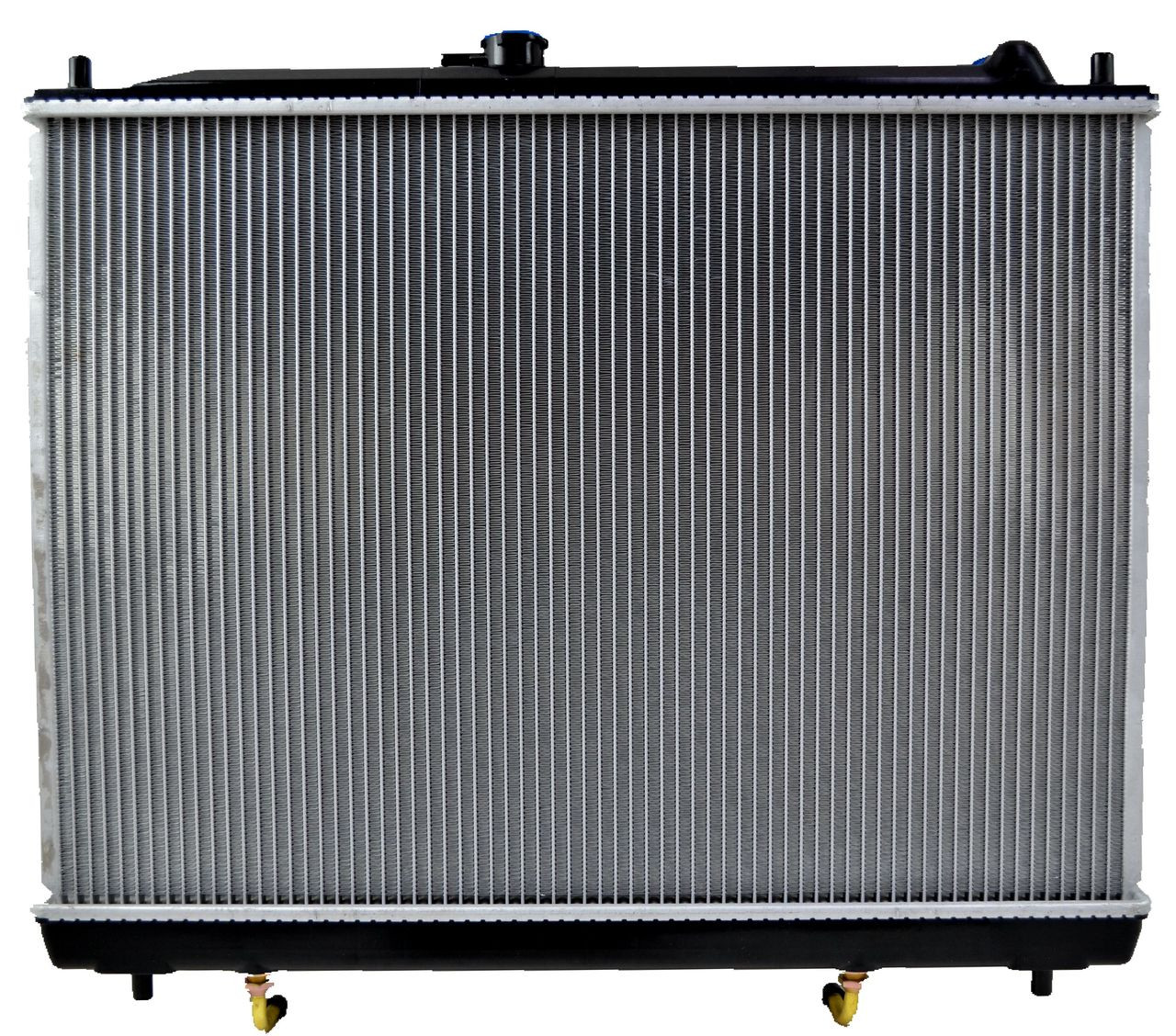 Radiator for Mitsubishi Pajero NM NP NS NT 00-ON Auto Manual 3.0/3.5/3.8L V6 Petrol