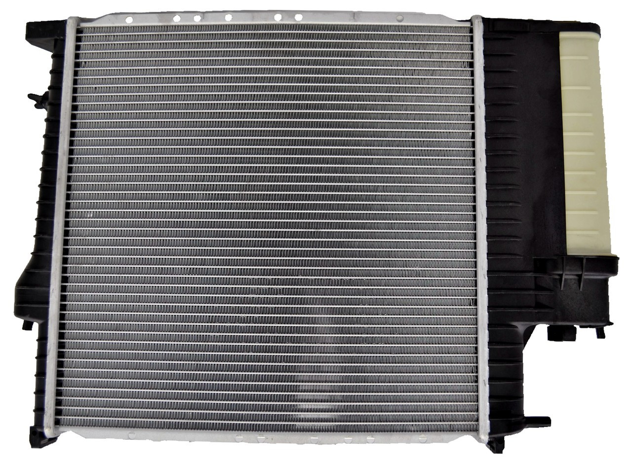 Radiator for BMW 3 series E36 05/91-10/95 Auto Manual 316i 318i Z3 97-02 92 93 94 99