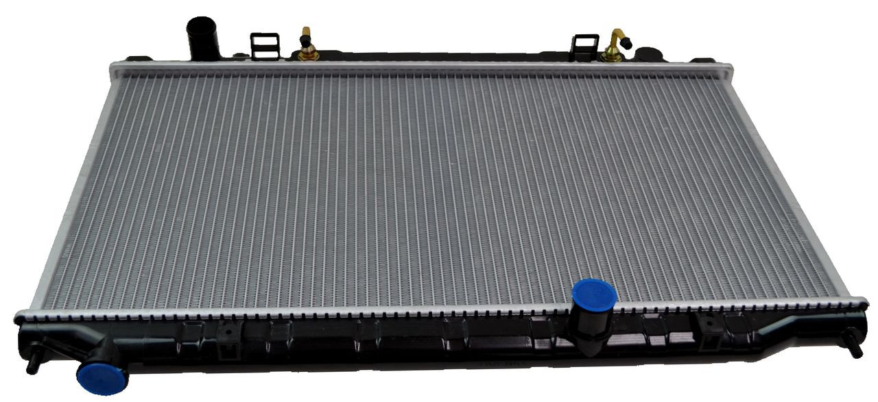 Radiator for Nissan Maxima J31 12/03-01/09 Auto Manual 3.5L 03 04 05 06 07 08 09