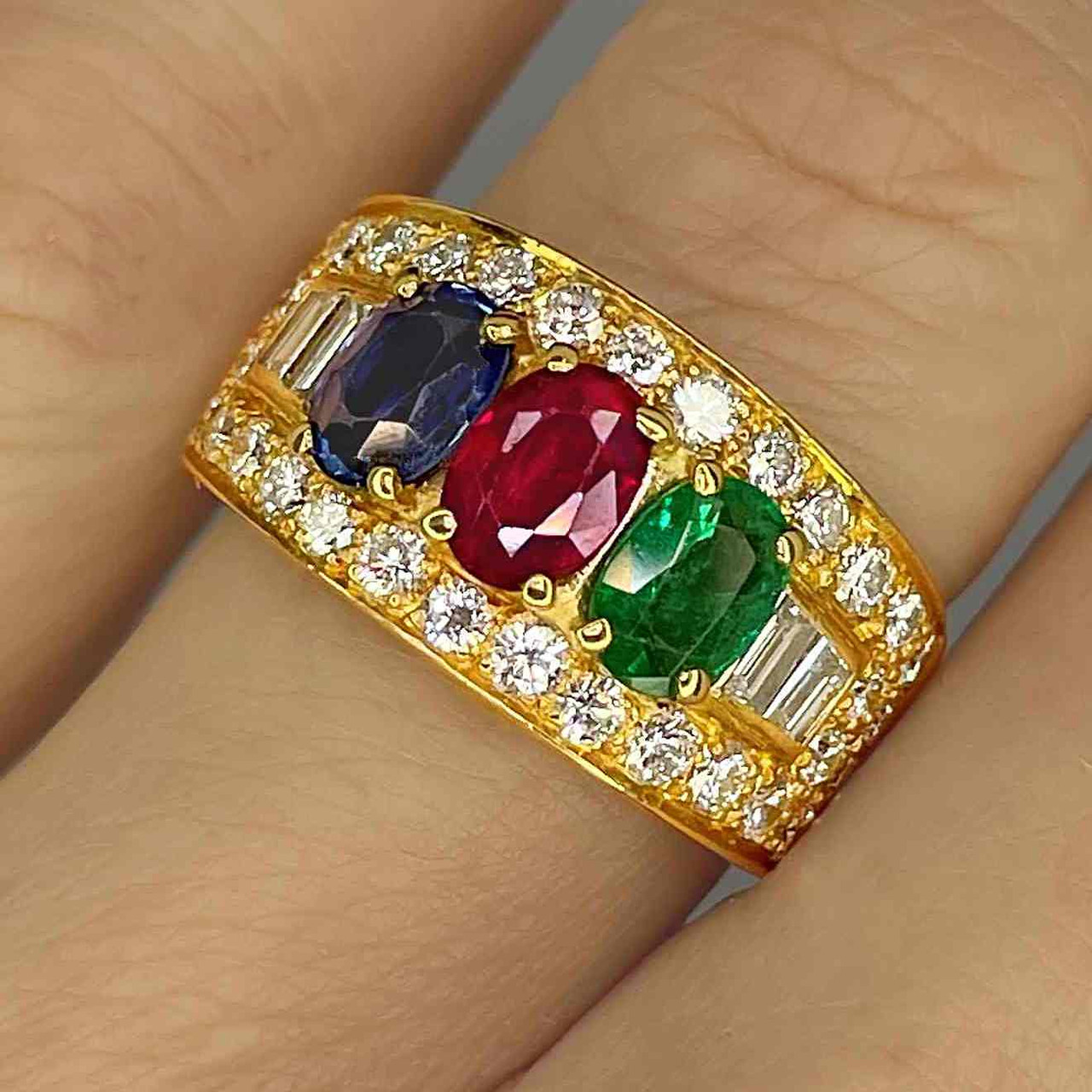 Bulgari Bvlgari Ruby Emerald Sapphire Diamond Ring 18K
