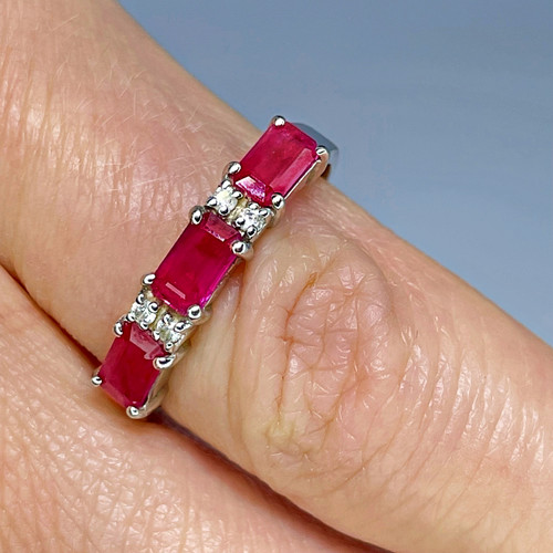 Ruby Ring / Ruby Three Stone Past Present and Future Engagement Ring / —  GemTreasureHunter