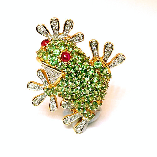 green frog brooch diamond tsavorite garnet ruby eyes 18K gold designer gold tree frog brooch pin pendant jewelry OPR Jewelry luxury animal jewelry