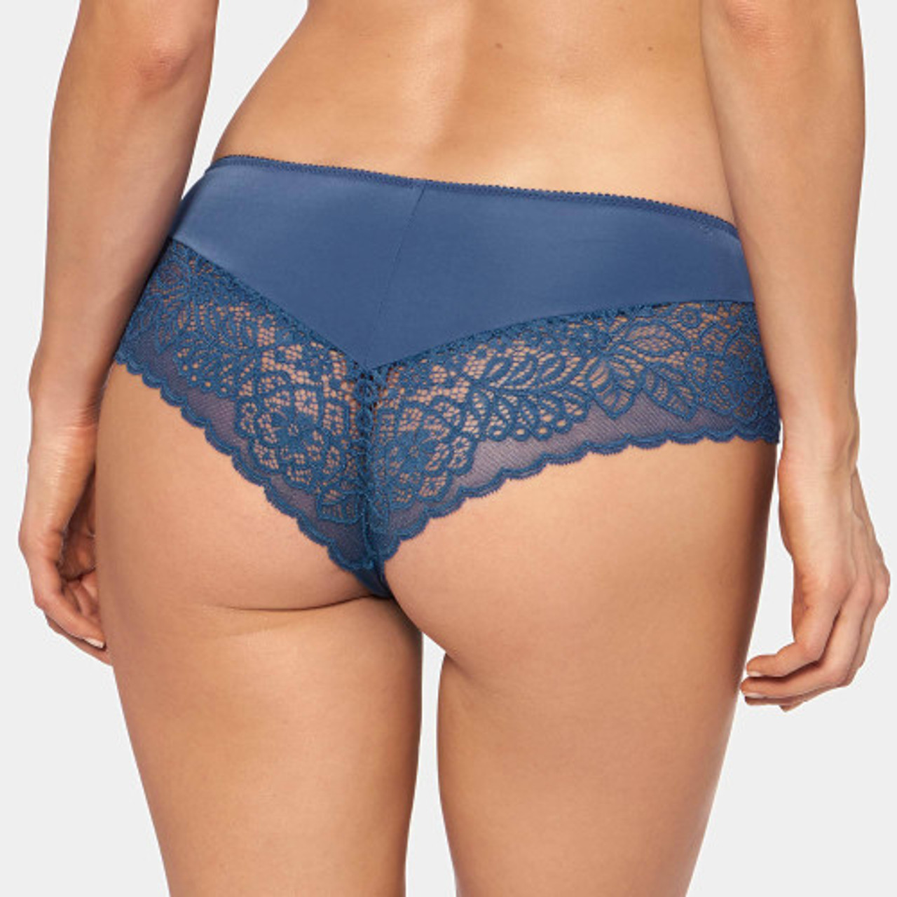 Triumph Women's Amourette Spotlight Brazilian Knickers Briefs 10163558 RRP  £22 