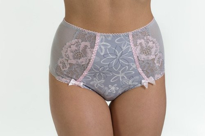 Ewa Michalak Sharon High Waist Panty, WSZ - front view in grey with pink.