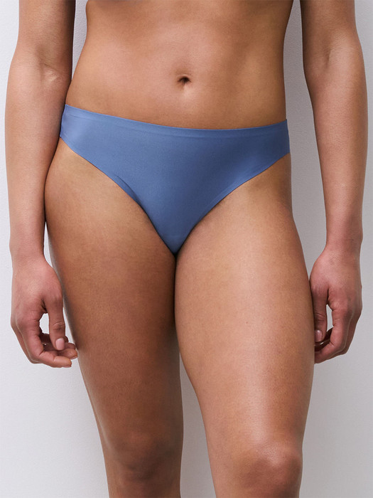 Chantelle Soft Stretch Thong Panty, 2649 - front view in Ocean Blue.