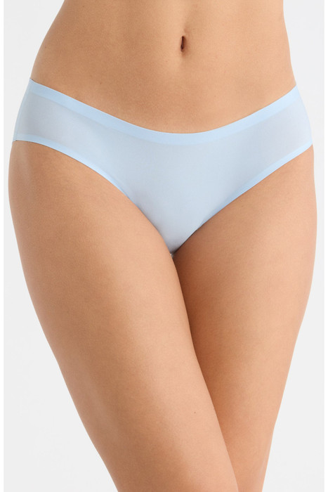 Chantelle Soft Stretch Seamless Bikini, 2643 - front view in Icy Powder.
