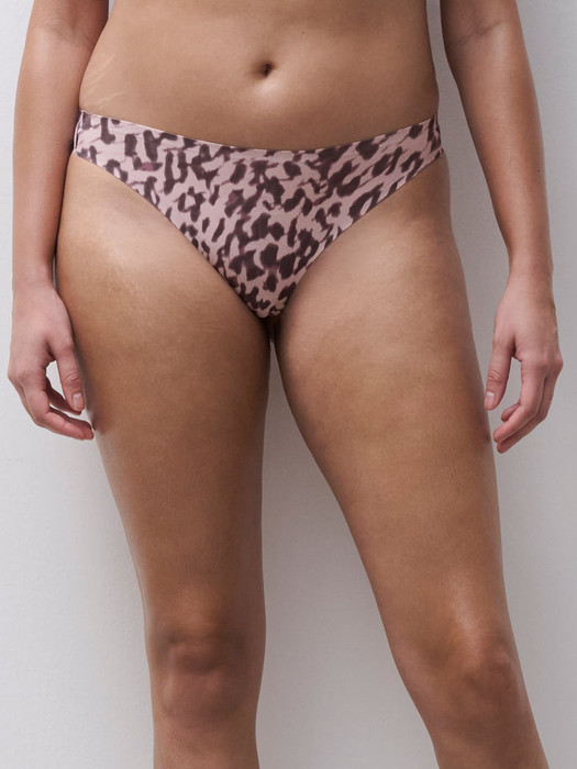 Chantelle Soft Stretch Thong Panty, 2649 - front view in Blurry Panther.