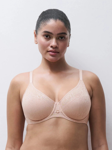 Chantelle Belle Lace Seamless Unlined Bra, C10IM1 - front view in Rose.
