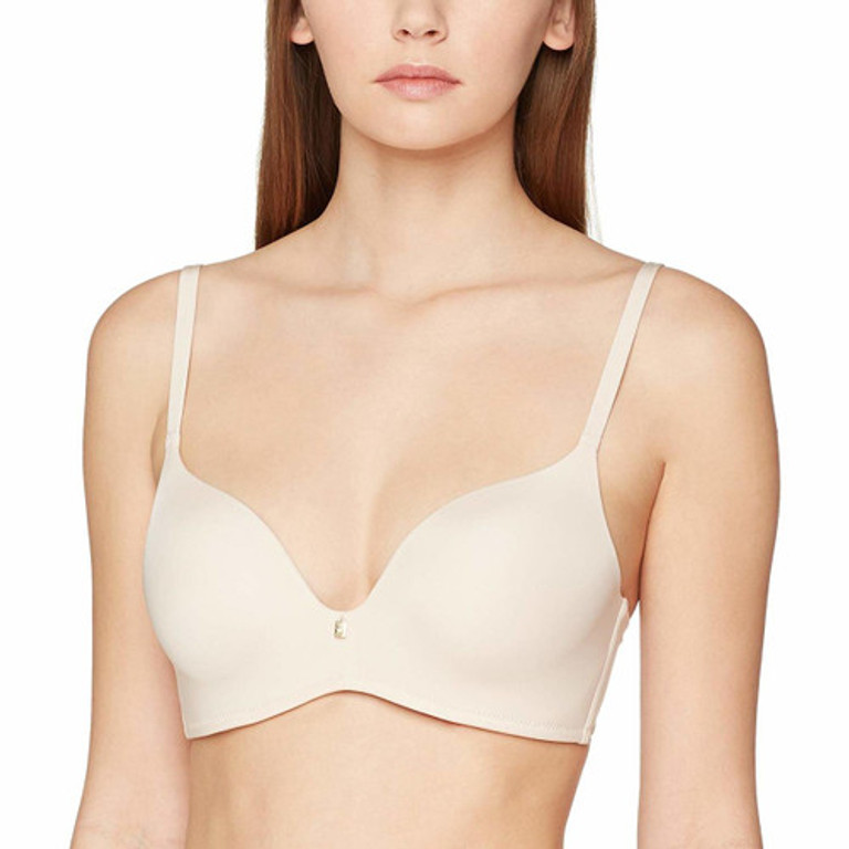 Triumph 38B on tag Sister Sizes: 36C, 40A Push-up