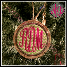 In The Hoop Christmas Ornament Circle Frame Machine Embroidery Design #1701