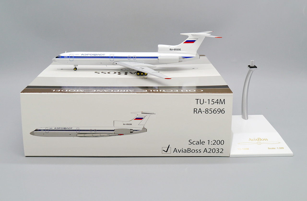 AviaBoss 1:200 TU-154M RA-85 (A2032)