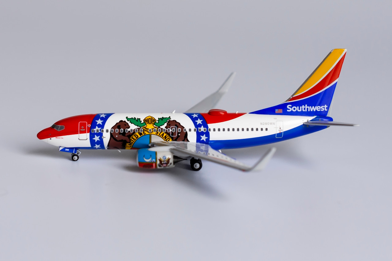 NG Models 1:400 Southwest 737-700 (Missouri One)