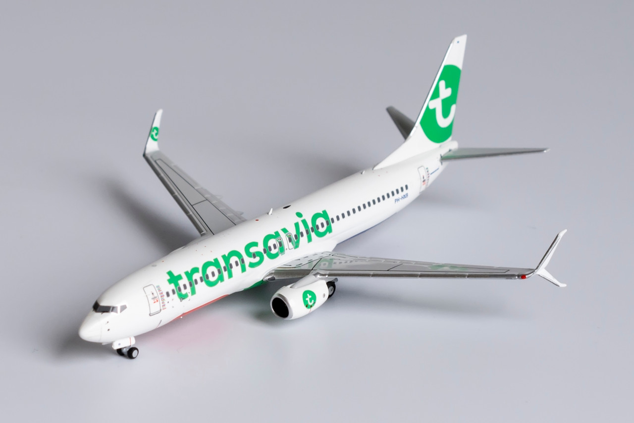 NG Models 1:400 Transavia Airlines 737-800w (W/Scimitar Winglets)