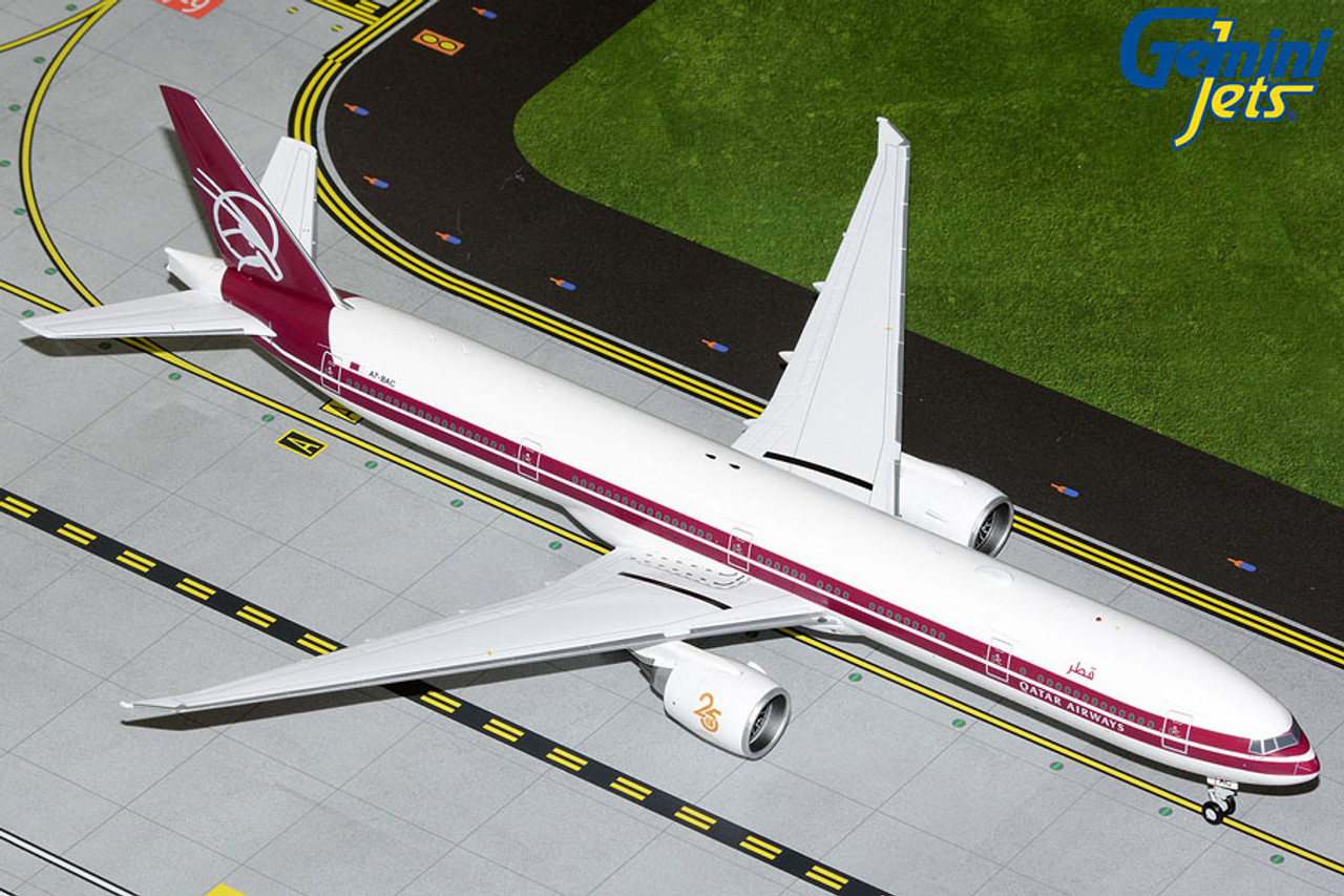 Gemini Jets 1:200 Qatar Airways 777-300ER (25th Anniversary Retro Livery)