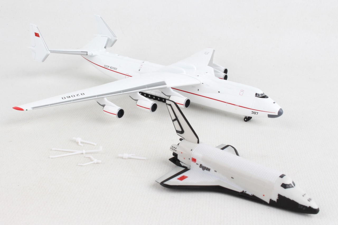 An-225 Buran 1/400モデル-