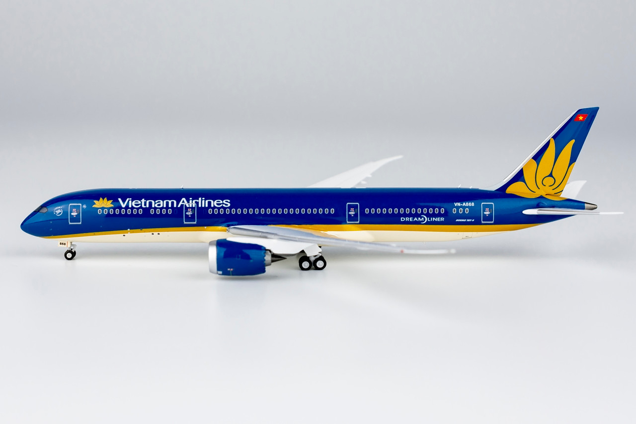 NG Models 1:400 Vietnam Airlines 787-9