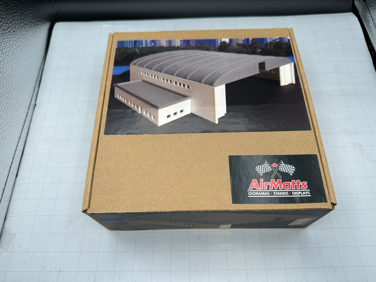 AirMatts 1:400 Scale Hangar (Retro Style)