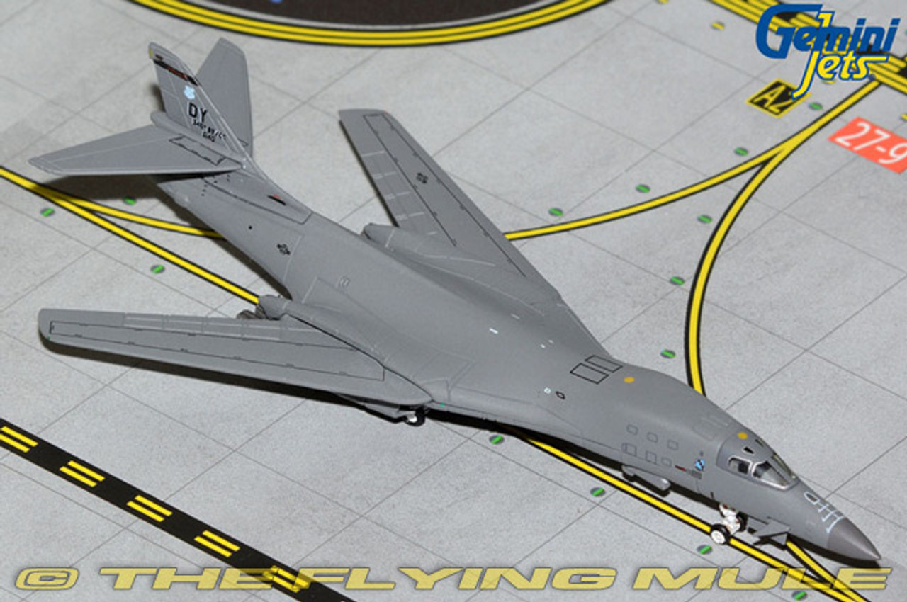 GM400 U.S. Air Force B-1B Lancer 86-0140 "Dyess AFB" 