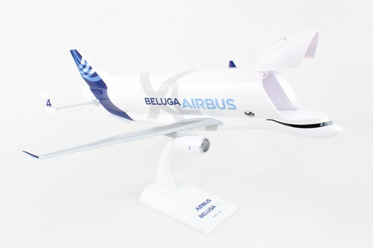 Skymarks AirbusBeluga XL 1/200