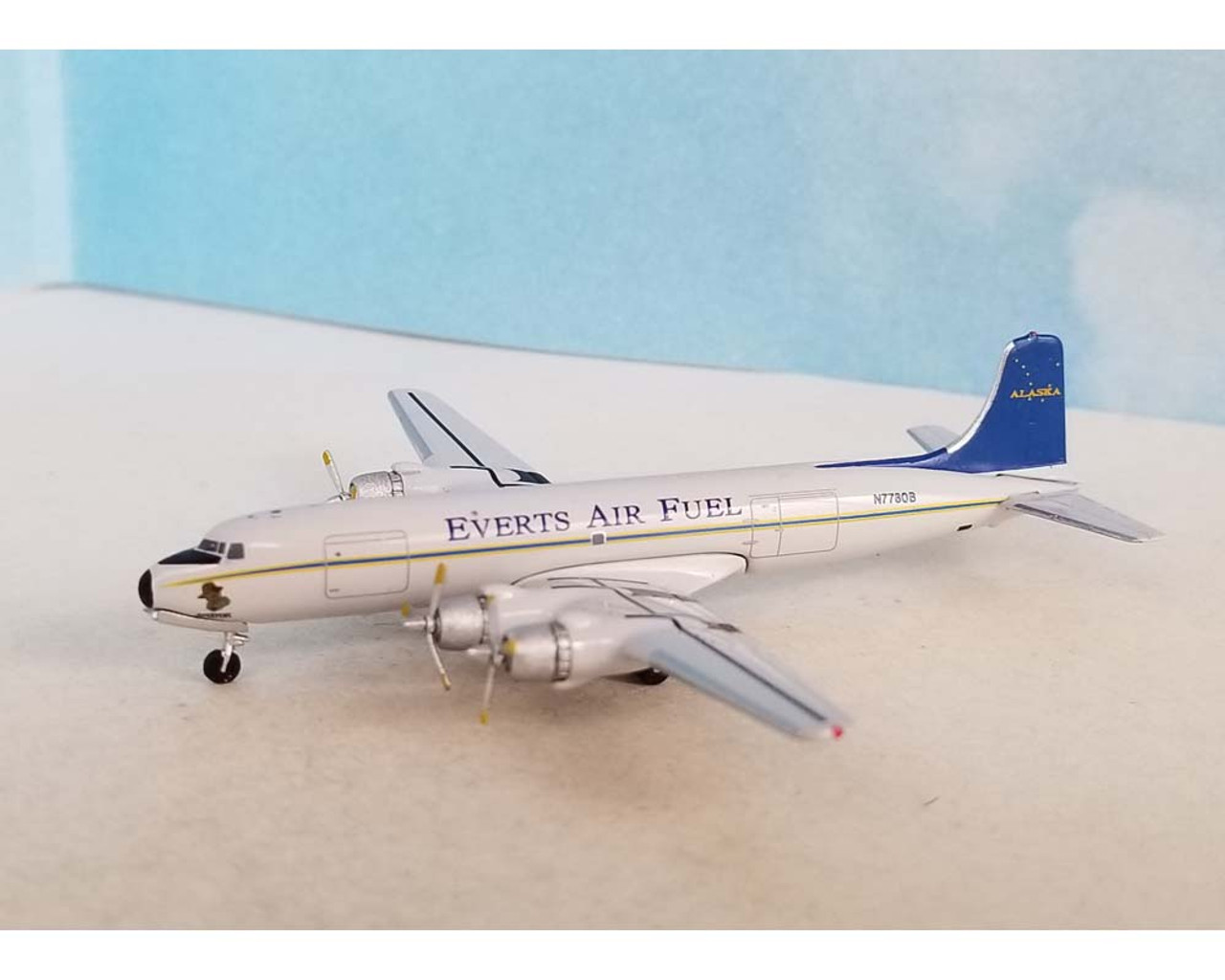 Aeroclassics 1:400 Everts Air Fuel DC-6 - N778OB