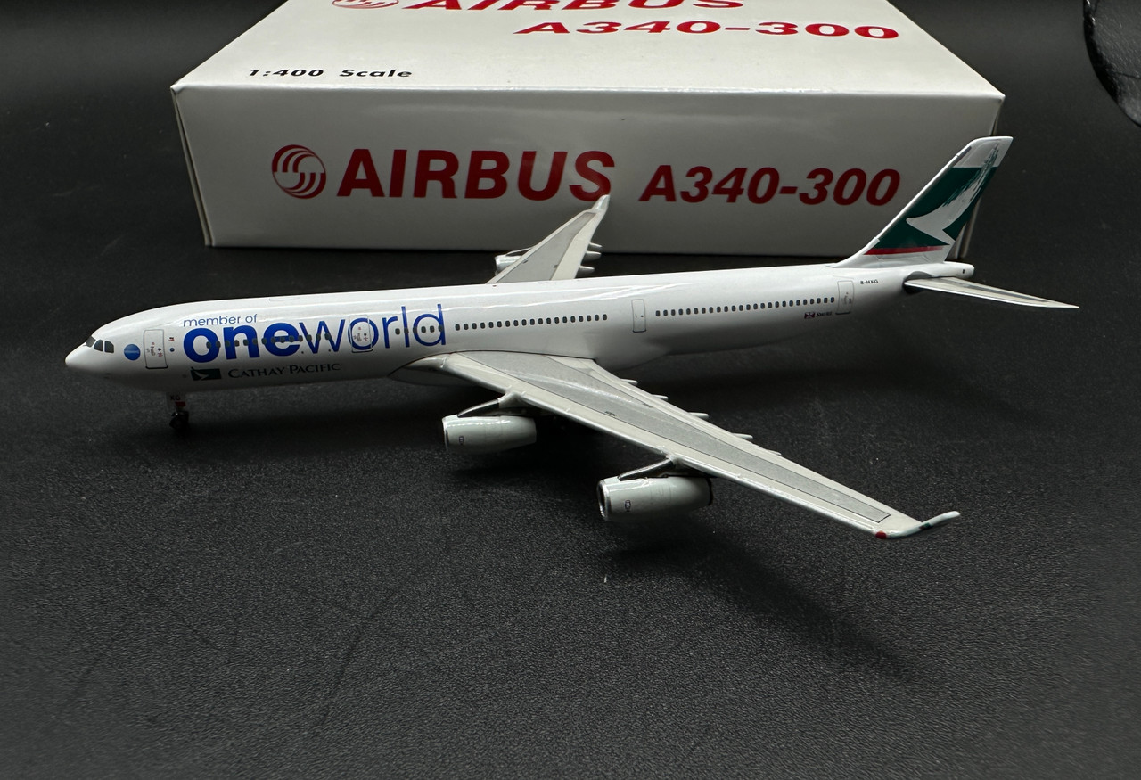 Phoenix 1:400 Cathay Pacific A340-300 (One World)