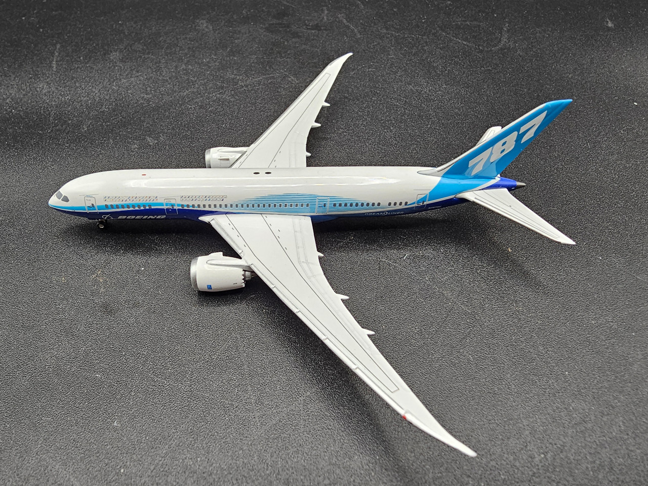 Phoenix 1:400 Boeing Company 787-8