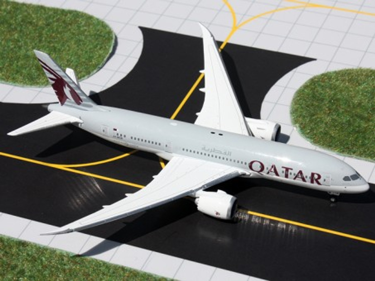 Gemini Jets 1:400 Qatar 787-8 