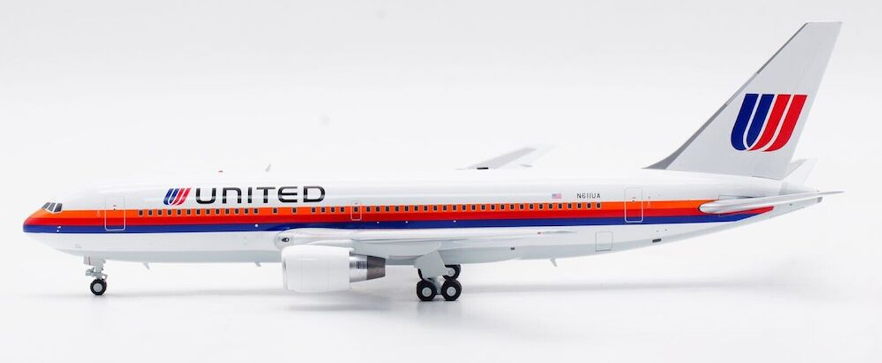 Inflight200 United 767-200 "Saul Bass"