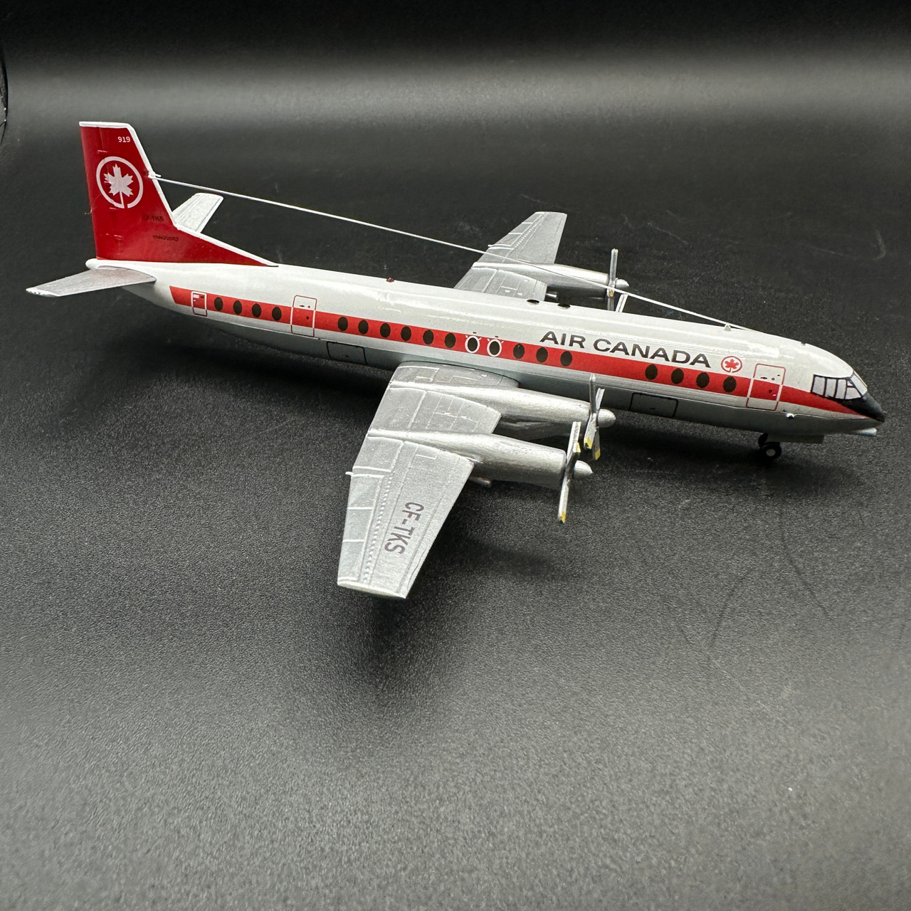 3D Design 1:200 Air Canada Vickers Vanguard (CF-TKS)