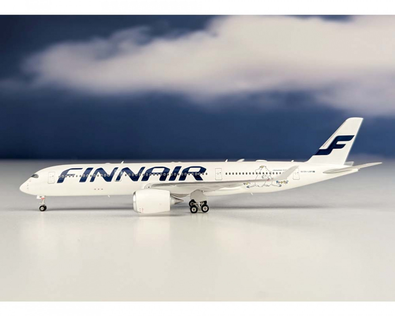 Phoenix 1:400 Finnair A350-900