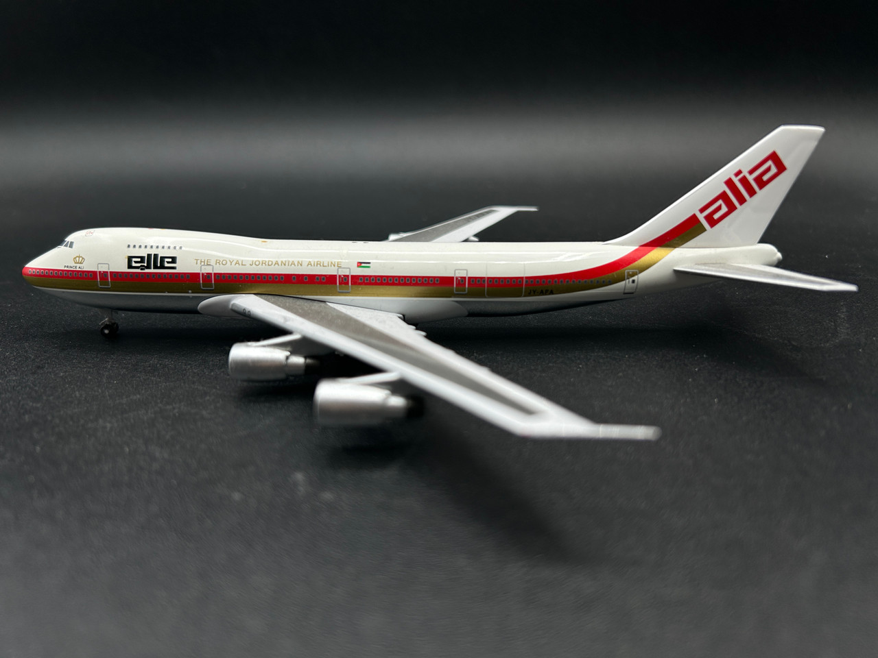 Aeroclassics Alia Royal Jordanian 747-200