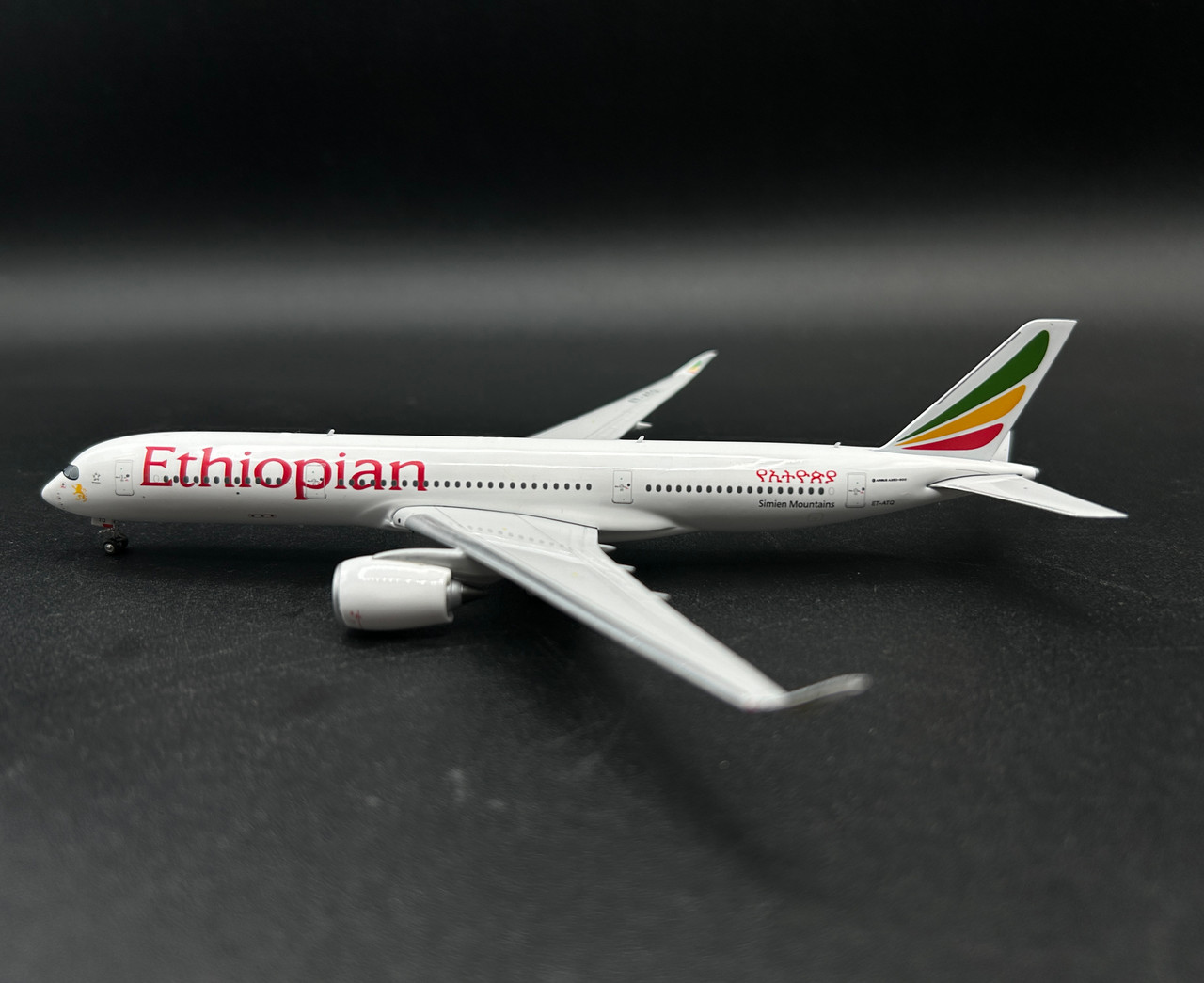 Phoenix 1:400 Ethiopian A350-900 (ET-ATQ)