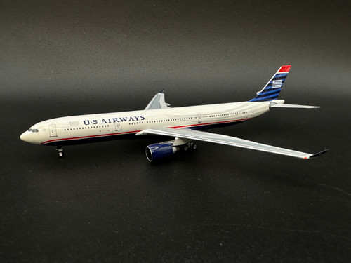 Aeroclassics 1:400 USairways A330-300 (N275AY)