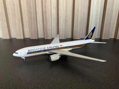 Phoenix 1:400 Singapore Airlines 777-200