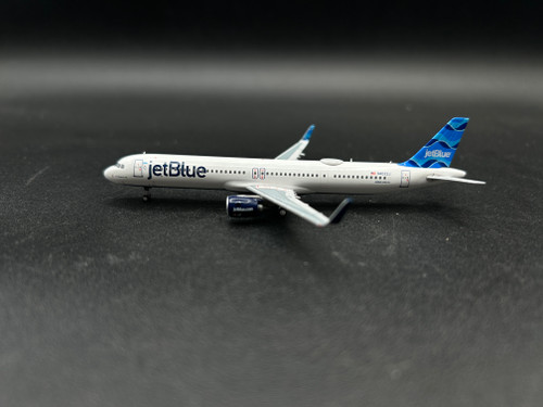 Panda Models 1:400 JetBlue A321neo