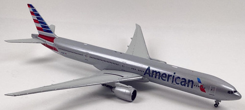 Gemini Jets 1:400 American Airlines 777-300ER