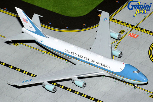 Gemini Jets 1:400 Air Force One 747-8