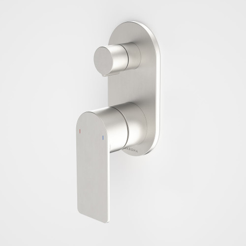 Urbane II Bath/Shower Mixer With Diverter Round Cover Plate Brushed Nickel 99656BN