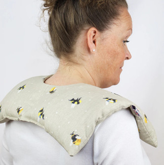 Honey Bees Neck & Shoulder Unscented Wheat Wrap Honey Bees Neck & Shoulder Unscented Wheat Wrap
