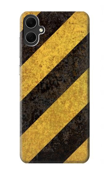 S2231 Noir et Jaune Ligne de risque rayé Etui Coque Housse pour Samsung Galaxy A05