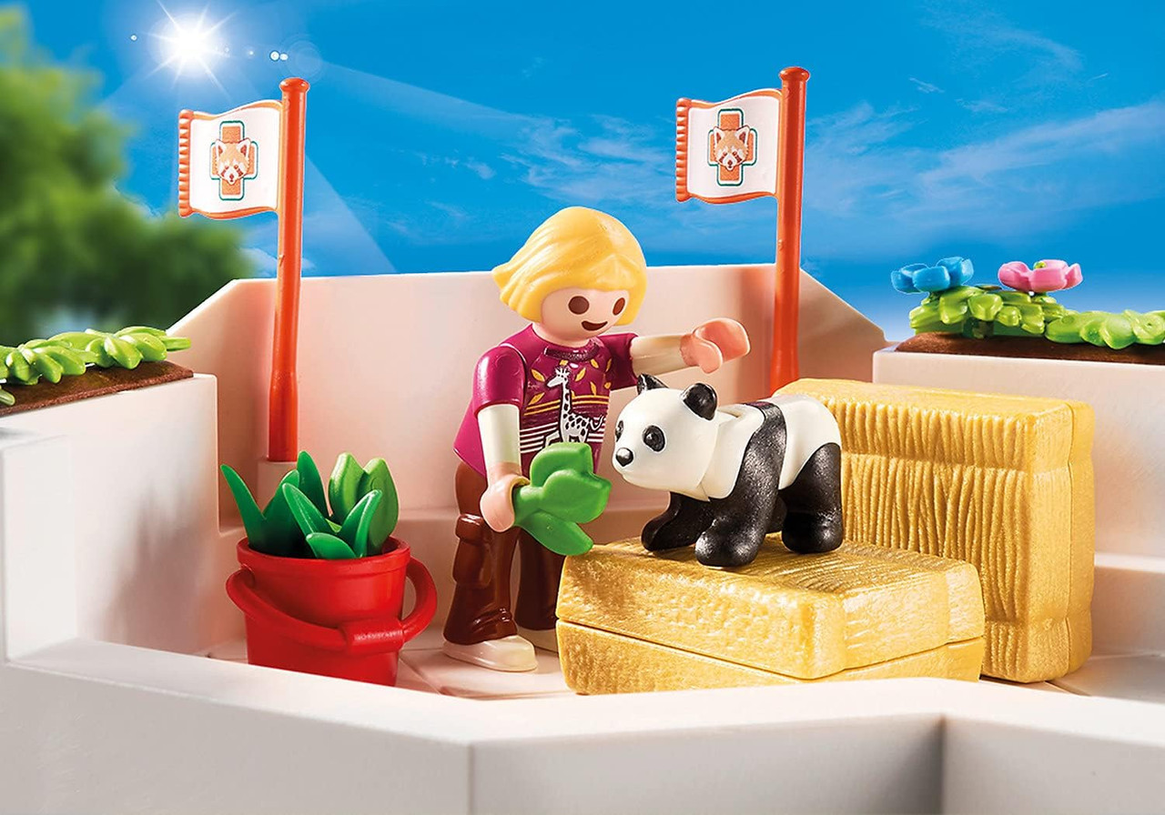  Playmobil - Family Fun Zoo Gift Set : Toys & Games