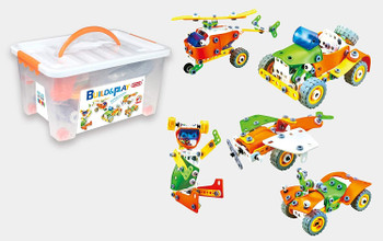 BUILD AND PLAY WITH 163 PARTS IN STORAGE BOX J-7751 BUILD AND PLAY WITH 163 PARTS IN STORAGE BOX J-7751