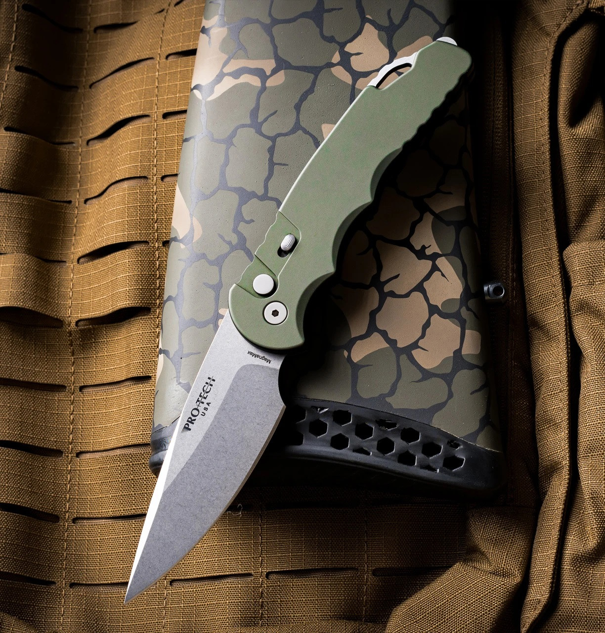 Pro-Tech TR-4 Tactical Response 4 Automatic Knife 4" MagnaMax Stonewashed Drop Point Blade, Green Solid Aluminum Handle