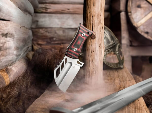 BOP02BO092 6" (15.24cm) overall. 3" (7.62cm) satin finish D2 tool steel blade. Black and red G10 handle. Full tang. Lanyard hole. Ball chain lanyard. Black Kydex sheath.