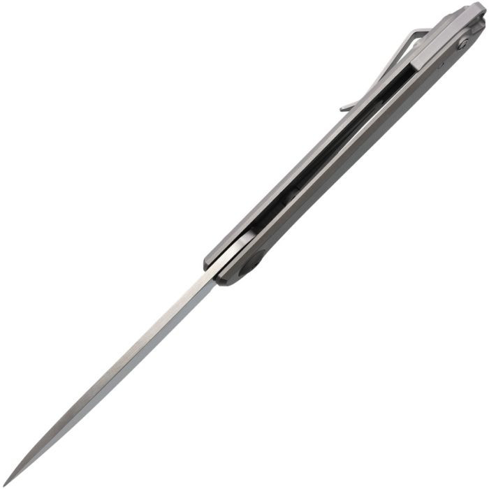 KARB109 4" (10.16cm) closed. 3" (7.62cm) satin finish S35VN stainless blade. Bead blast finish titanium handle. Lanyard hole. Pocket clip. Extended tang.