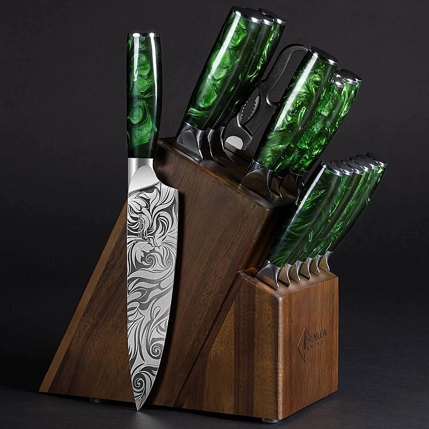 "Wasabi" 16-Piece Japanese Knife Block Set (Green Resin)