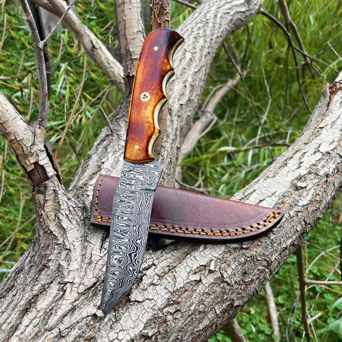 TITAN - A.5 DAMASCUS STEEL HUNTING KNIFE BURNT BONE SCALES