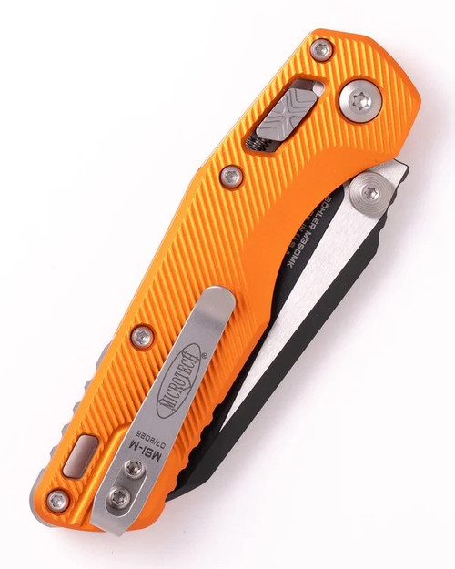 MCT210M1FLOR 4.25" (10.8cm) closed. 3.25" (8.26cm) two-tone finish Bohler M390MK stainless sheepsfoot blade. Orange fluted aluminum handle. Pocket clip. Lanyard hole. Thumb stud.